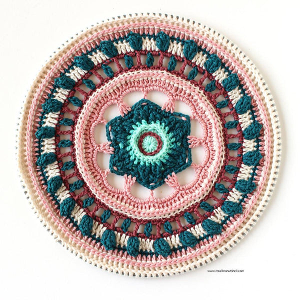 Patroon : Enigma Mandala's - It's all in a nutshell