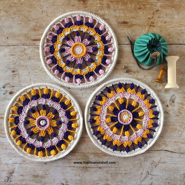Patroon: Summer Flower Mandala's - It's all in a nutshell