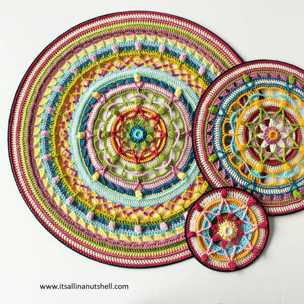 Patroon : Trinity Mandala's - It's all in a nutshell